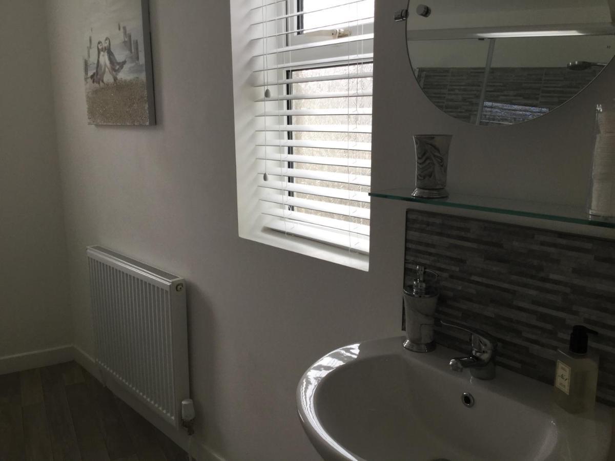 Open plan townhouse Appartement Caernarfon Buitenkant foto